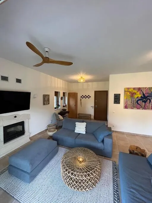 Paralia Homes Cheerful 2 Bedroom With Pool, Unit #1 Kriopigi