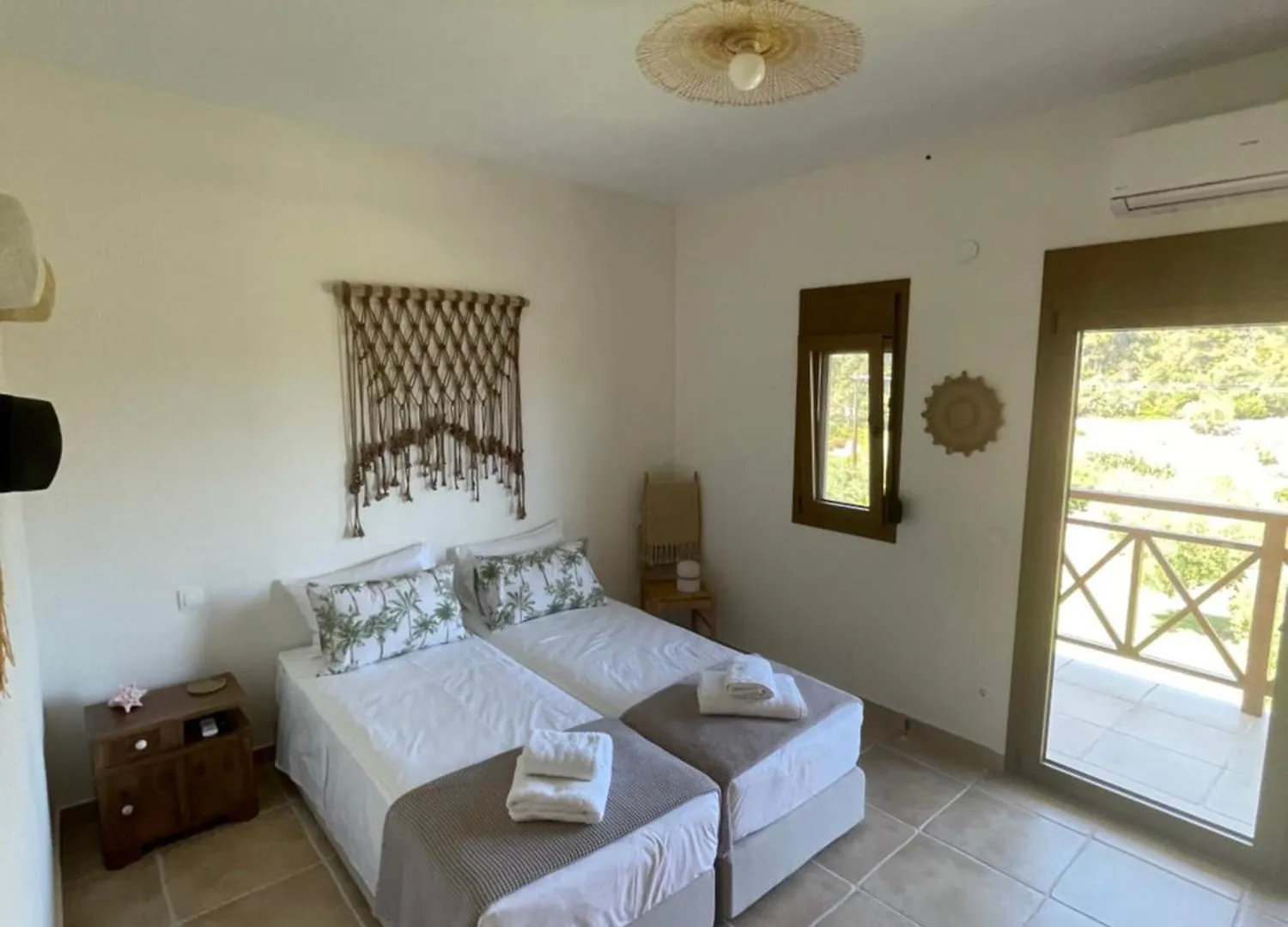 Paralia Homes Cheerful 2 Bedroom With Pool, Unit #1 Kriopigi 0*,  Greece
