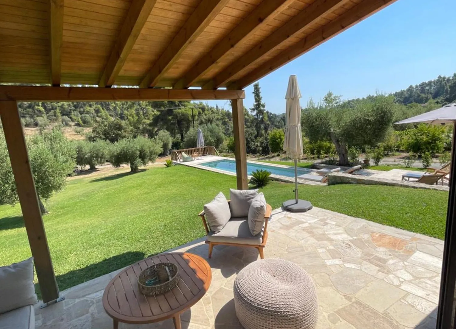 Villa Paralia Homes Cheerful 2 Bedroom With Pool, Unit #1 Kriopigi